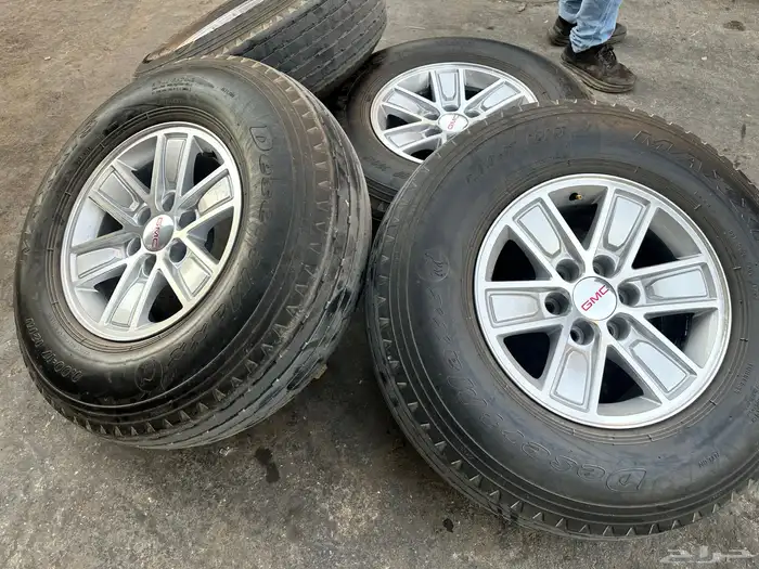 جنوط كويتي جمس سيرا مع كفرات بالون ماكسس 900.17 ت22 3