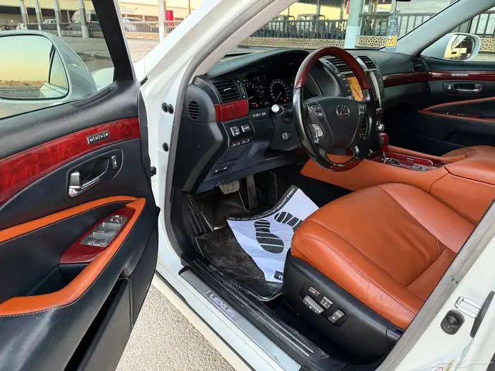 لكزس - 2011 - لارج - سعودي 6