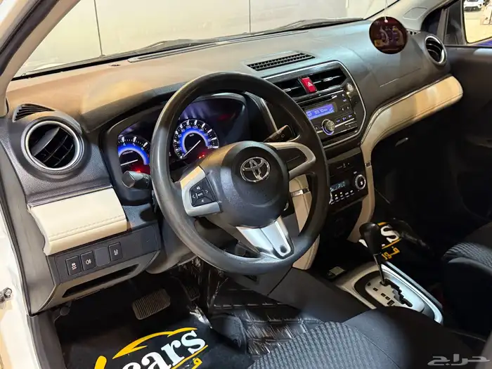 تويوتا راش 2022 (( بحالة ممتازة )) 7