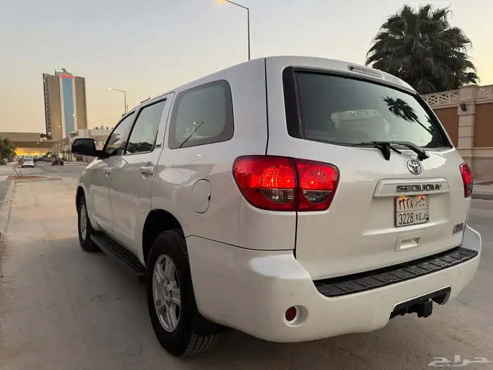 سكويا SR5 مالك واحد من الوكالة 4