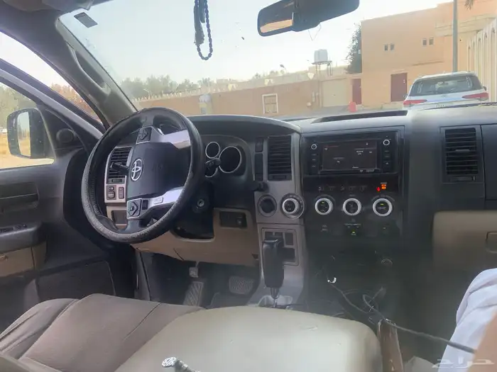 تيوتا سكويا 2016 للبيع ممشى قليل 6