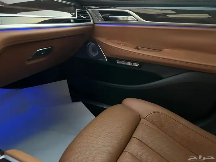 بي ام دبليو 750 LI ممشى قليل 2016 شبه جديد 43