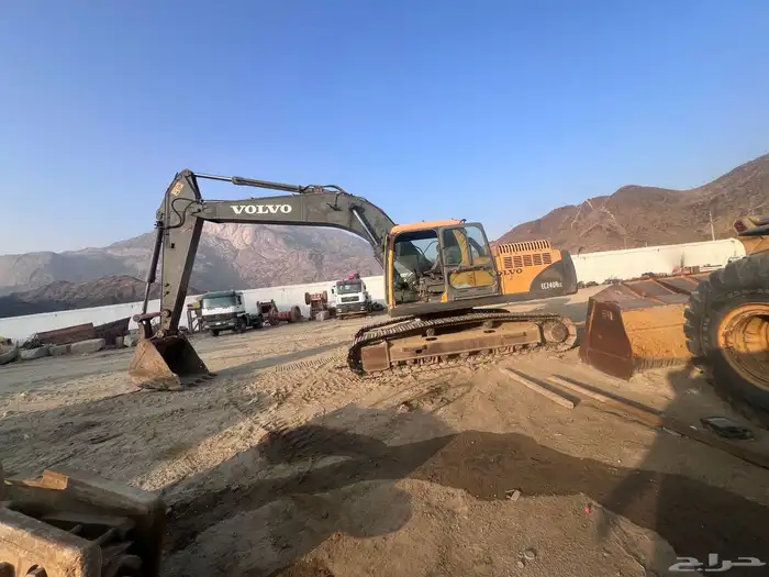 بوكلين فولفو 2008 1