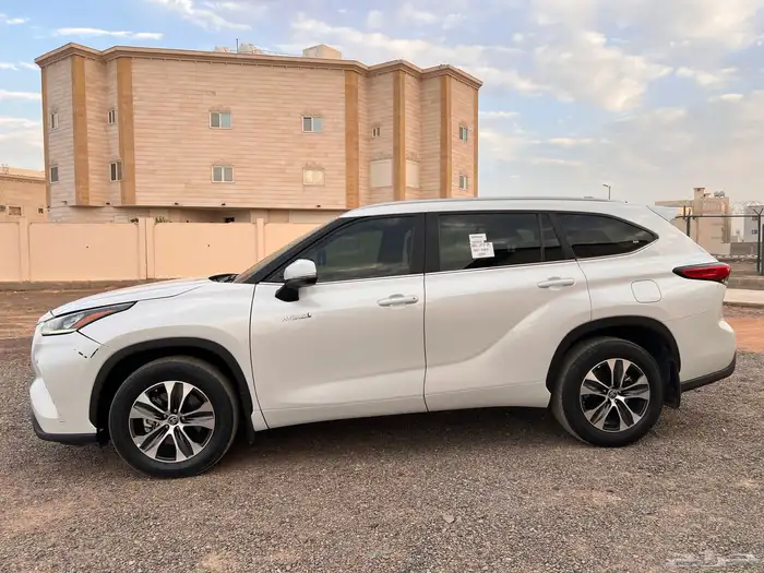 هايلاندر 2023 1