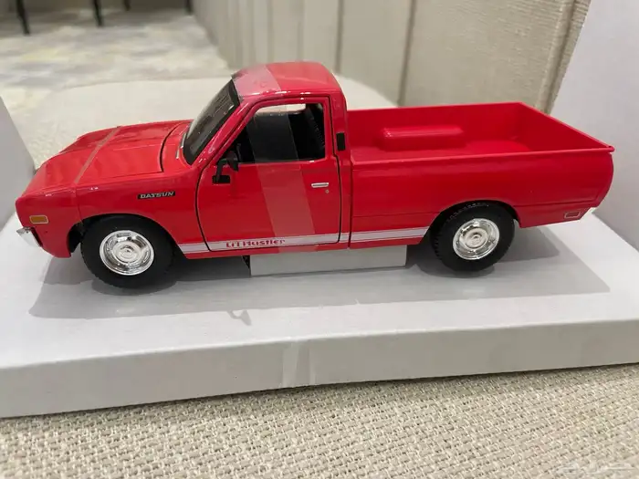 مجسم داتسون موديل 1973. 3