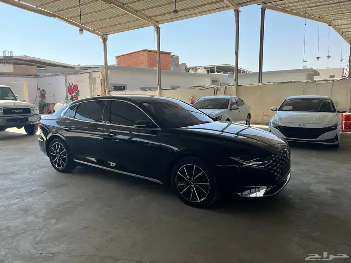 ازيرا 2022 وارد كوريا 6سلندر 7