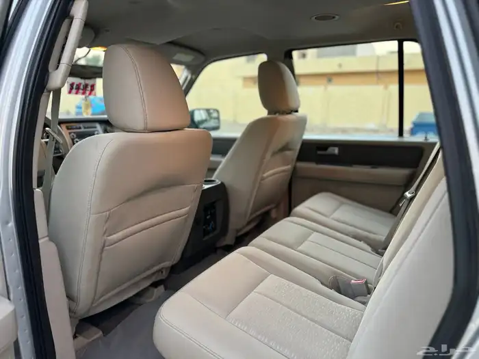 فورد اكسبديشن 2012 بحالة الوكاله 33