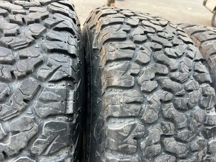 جنوط   ميتود اسود مقاس 17 مع كفرات حجرية تاريخ 23 جمس 31