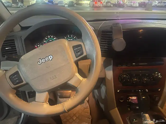 جيب جراند شيروكي 2005 بدون دبل 2