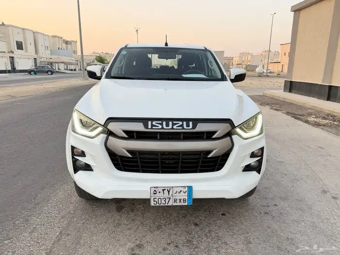 ايسوزو ديماكس 2022 تماتيك .. 2