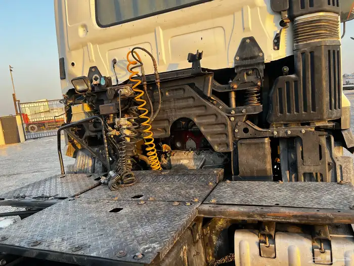 للبيع راس هينو 2016 6