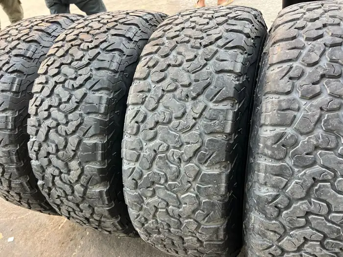 جنوط   ميتود اسود مقاس 17 مع كفرات حجرية تاريخ 23 جمس 21