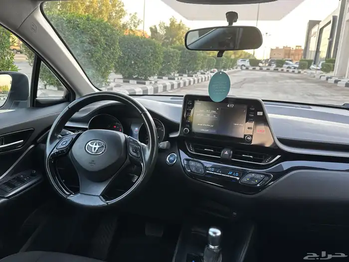 تويوتا C-HR 2022 10