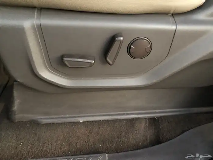 اكسبيدشن 2021 دبل 4X4 عداد 127 الف فل بدي وكالةXLT 46