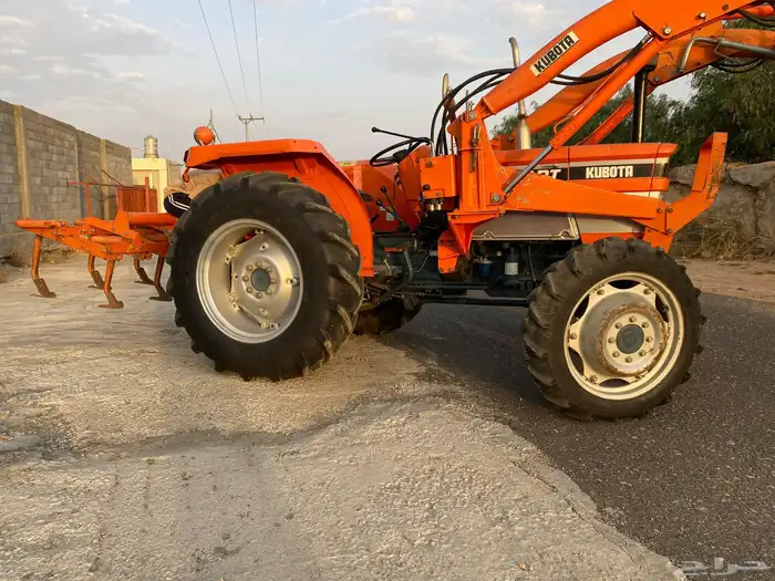 حراثة كابوتا للبيع  مخزنة 0