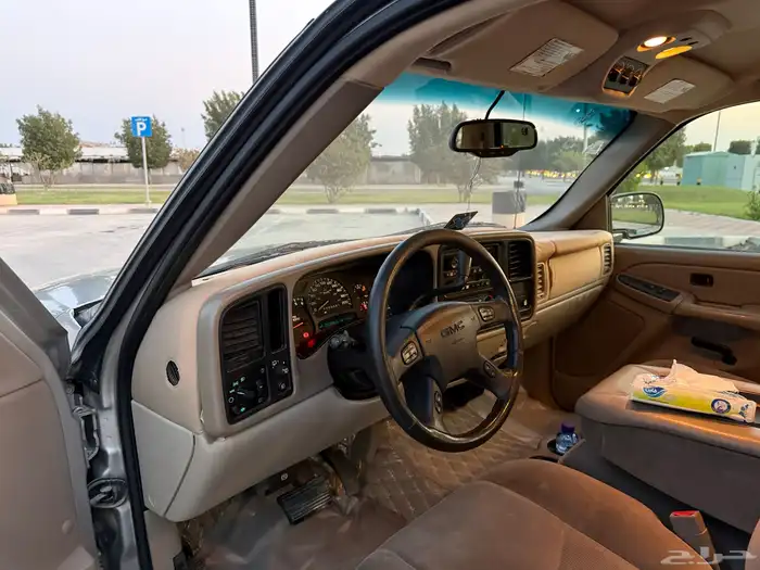 جي ام سي يوكن 2006 قصير 10