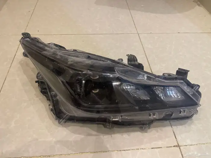 شمعة كرولا 3