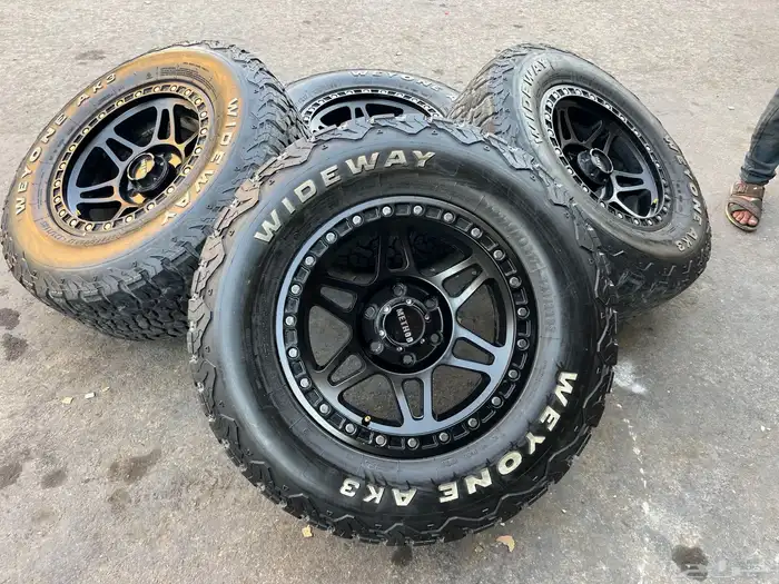 جنوط   ميتود اسود مقاس 17 مع كفرات حجرية تاريخ 23 جمس 19