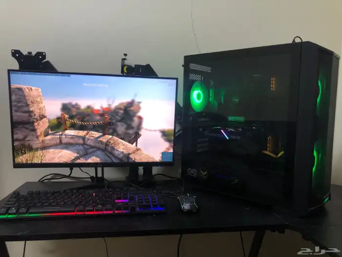 computer gaming set up . 10