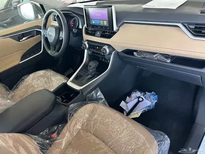 راف فور XLE 2.0 فتحه بصمه دبل موديل 2025 35