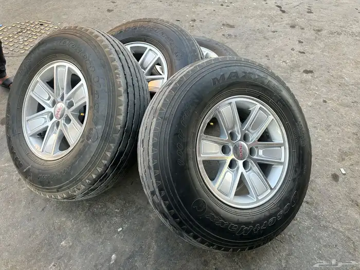 جنوط كويتي جمس سيرا مع كفرات بالون ماكسس 900.17 ت22 19