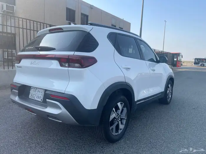 للبيع كيا سونيت 2022 6