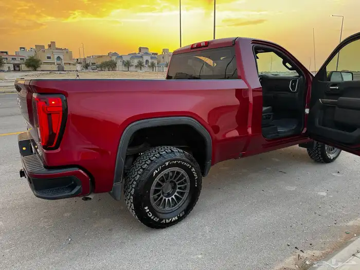 للبيع سييرا AT4 2019 33