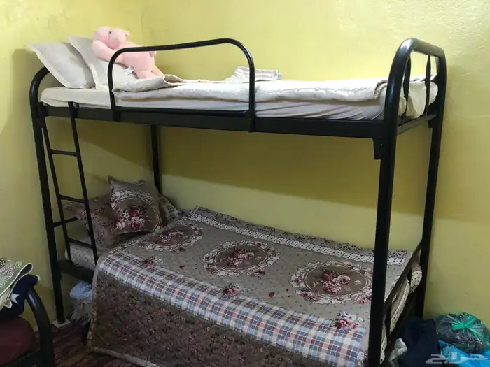 سرير حديد مع المراتب 0
