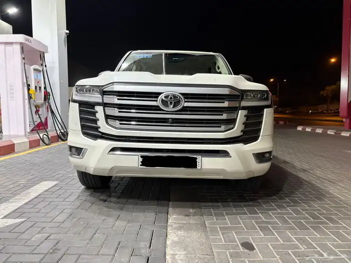 لاندكروزر vx 2022 وارد وليد 8