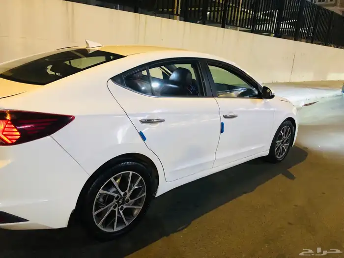 الينترا 2019 للبيع فل كامل مكينه 2000 2