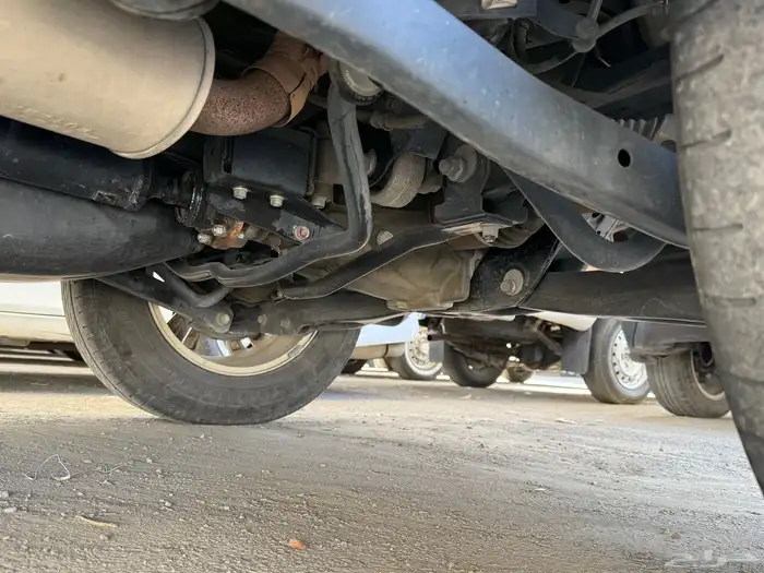 ميتسوبيشي باجيرو ربع 2016 نظيف 15