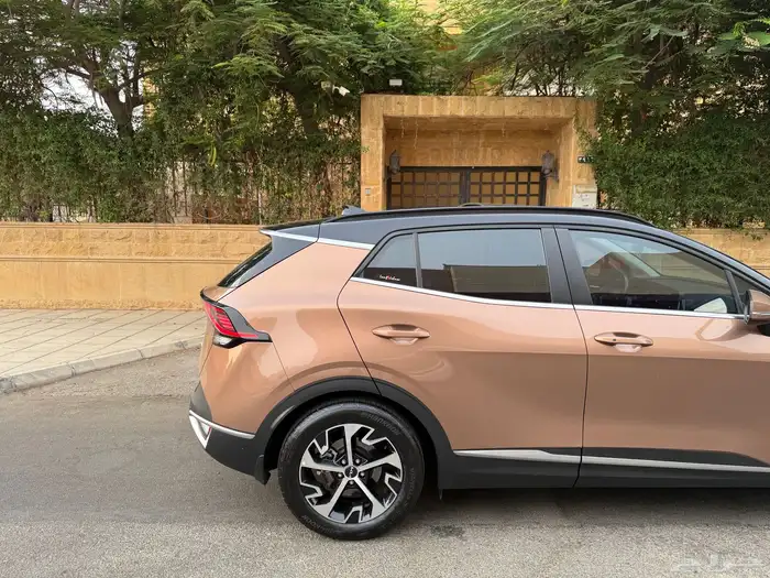 كيا سبورتاج 2023 شبه جديد 7