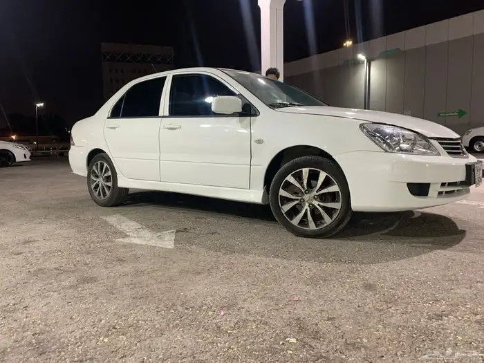 ميستوبيشي لانسر 24