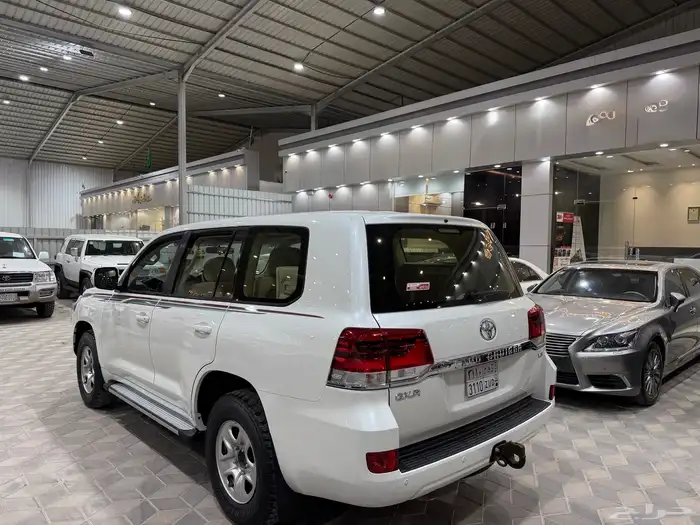 تويوتا لاندكروزر جكسار 2021 هدد بودي وكالة 9