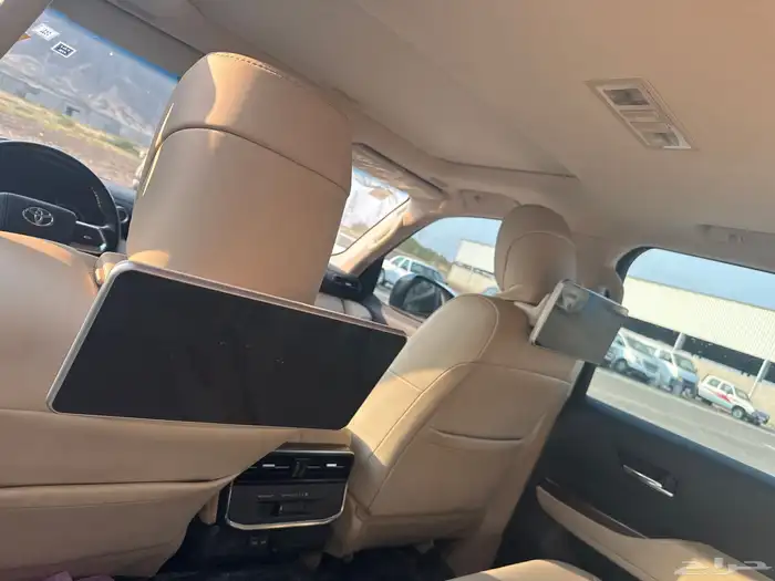 صالون GXR 2022 9