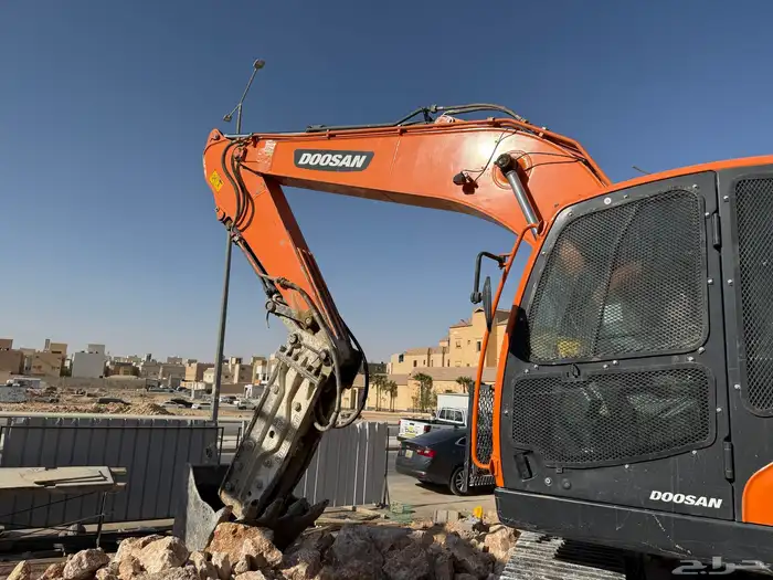 بوكلين دوسان للبيع 2022 مقاس 220 سعودي ديزل 4