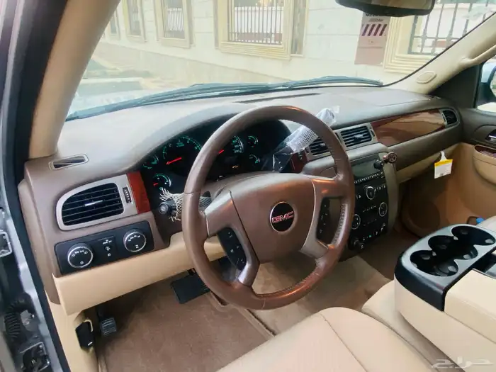 يوكن 2013مخزن بحالت الشركة ماشاءالله 14