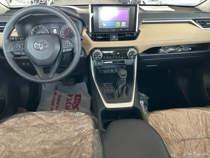 راف فور XLE 2.0 فتحه بصمه دبل موديل 2025 23