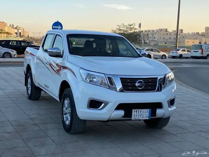 نيسان نيفارا تماتيك 2016 0