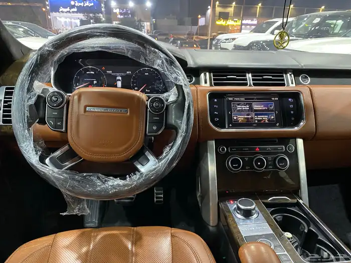 رينج روفر V8 المديل 2015 العدد 269 الف 9