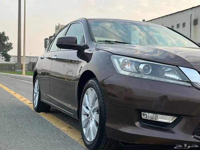 هوندا اكورد 2014 فل كامل لون مميز 23