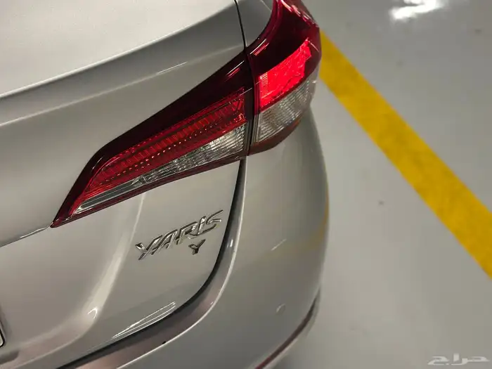 يارس 2022 ممشى قليل نظيفة للمستخدم 13