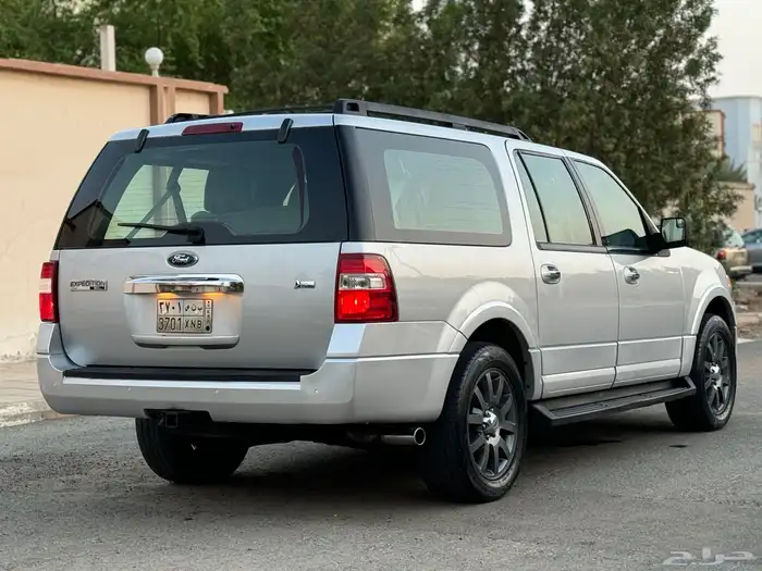 فورد اكسبديشن 2012 بحالة الوكاله 11