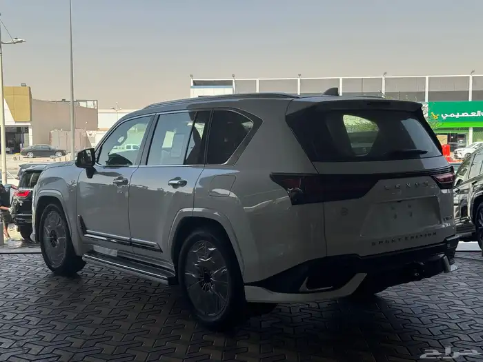 لكزس 2025 خليجي LX600 اف اسبورت كاش واقساط 5