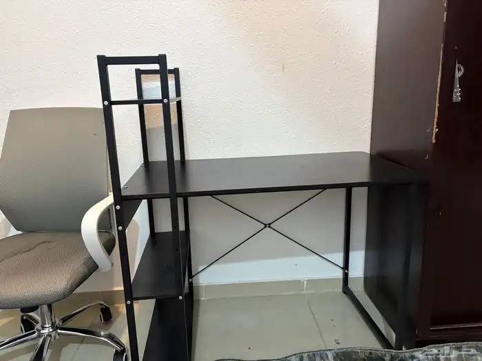 مكتب دراسي 2