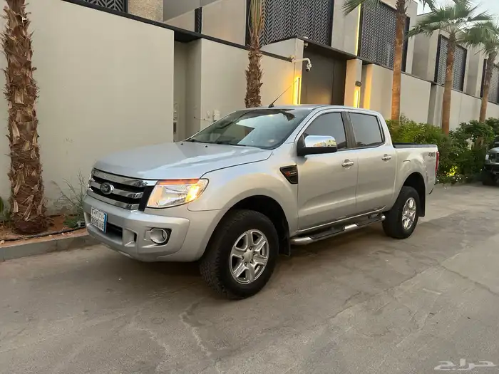 فورد رنجر 2015 ممشى قليل بحالة ممتازة 14