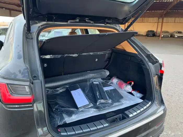 لكزس NX350 AA 2025 4