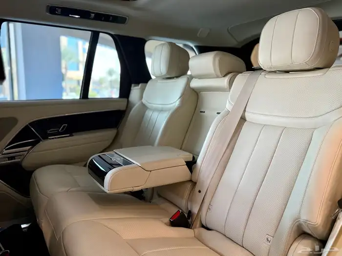 رنج روفر HSE 2023 8