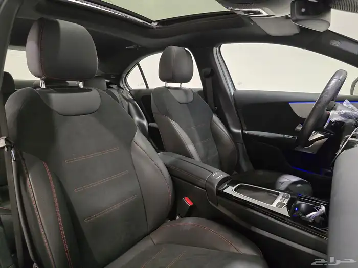 مرسيدس A200 موديل 2023 بحاله ممتازه 9