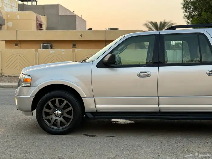 فورد اكسبديشن 2012 بحالة الوكاله 5